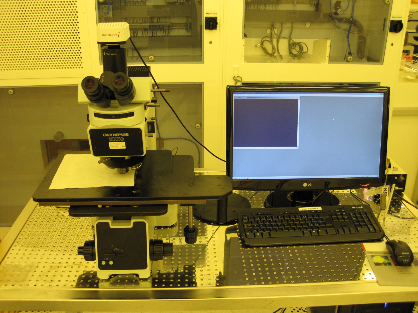 Picture of Microscope - Olympus MX50 - III/V area