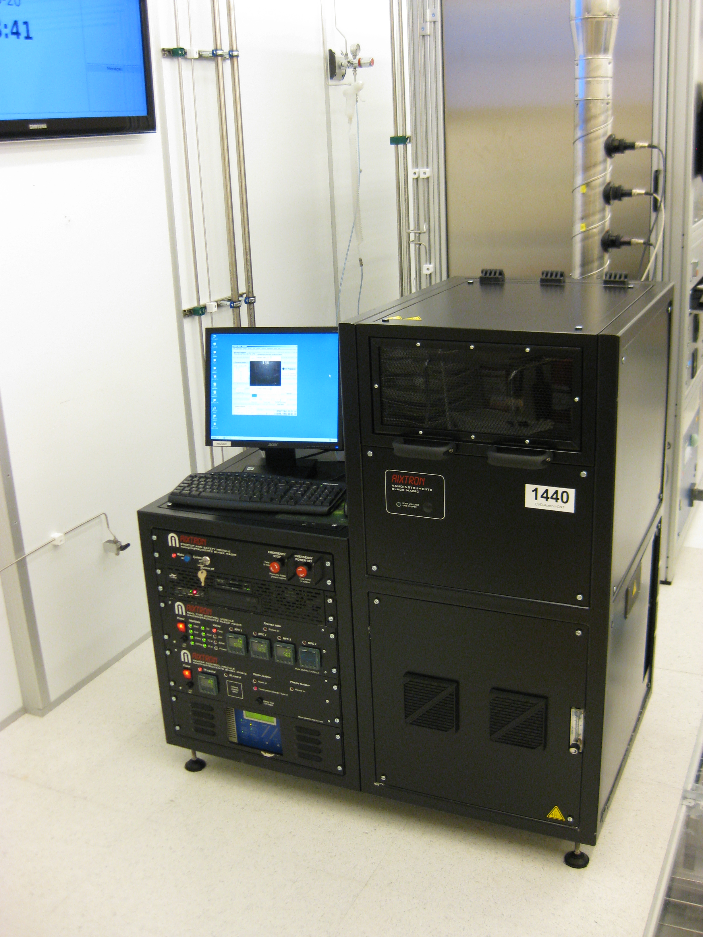 Picture of CVD - Aixtron - CNT