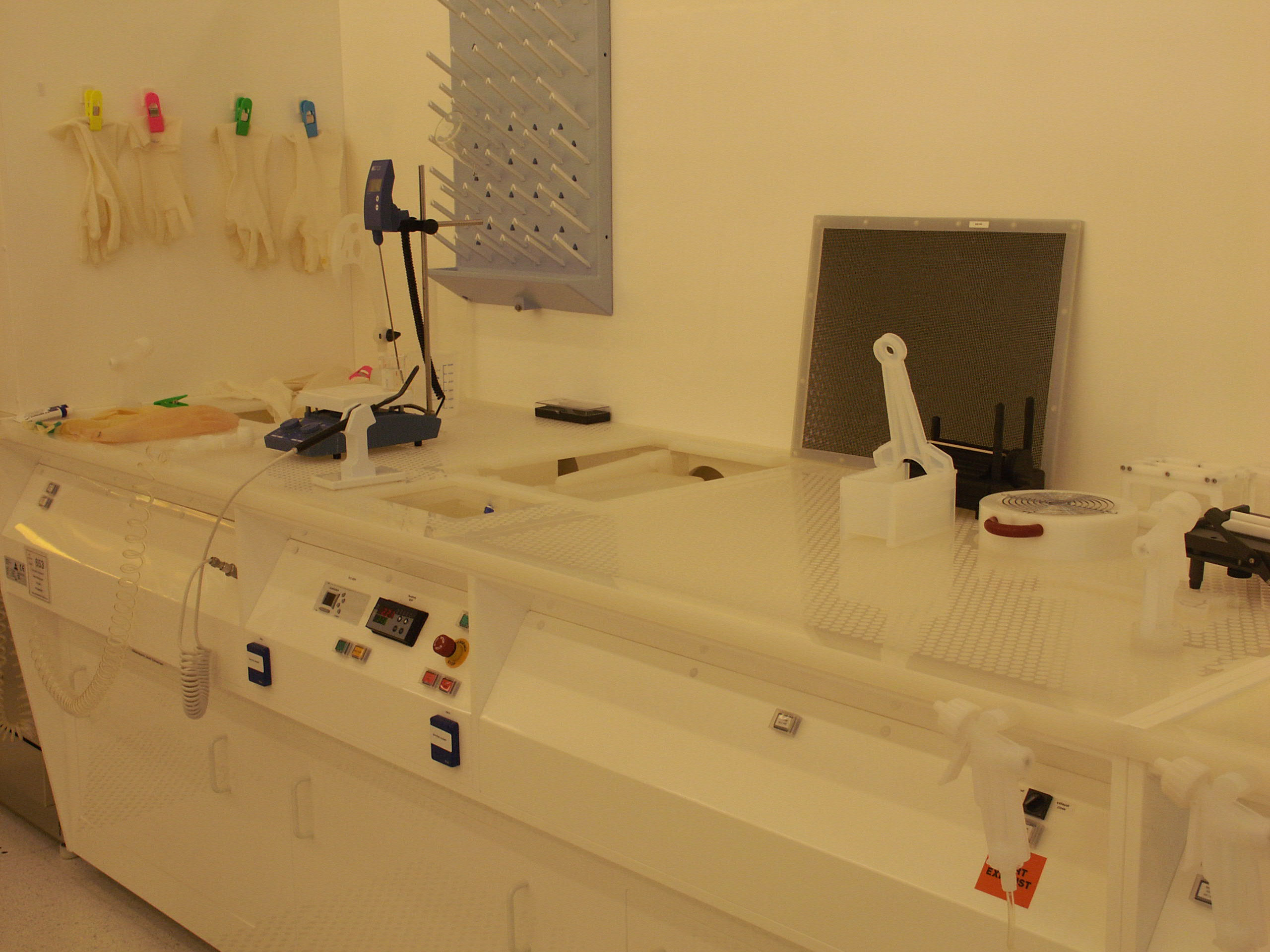 Picture of Wet Bench - Acid & Base